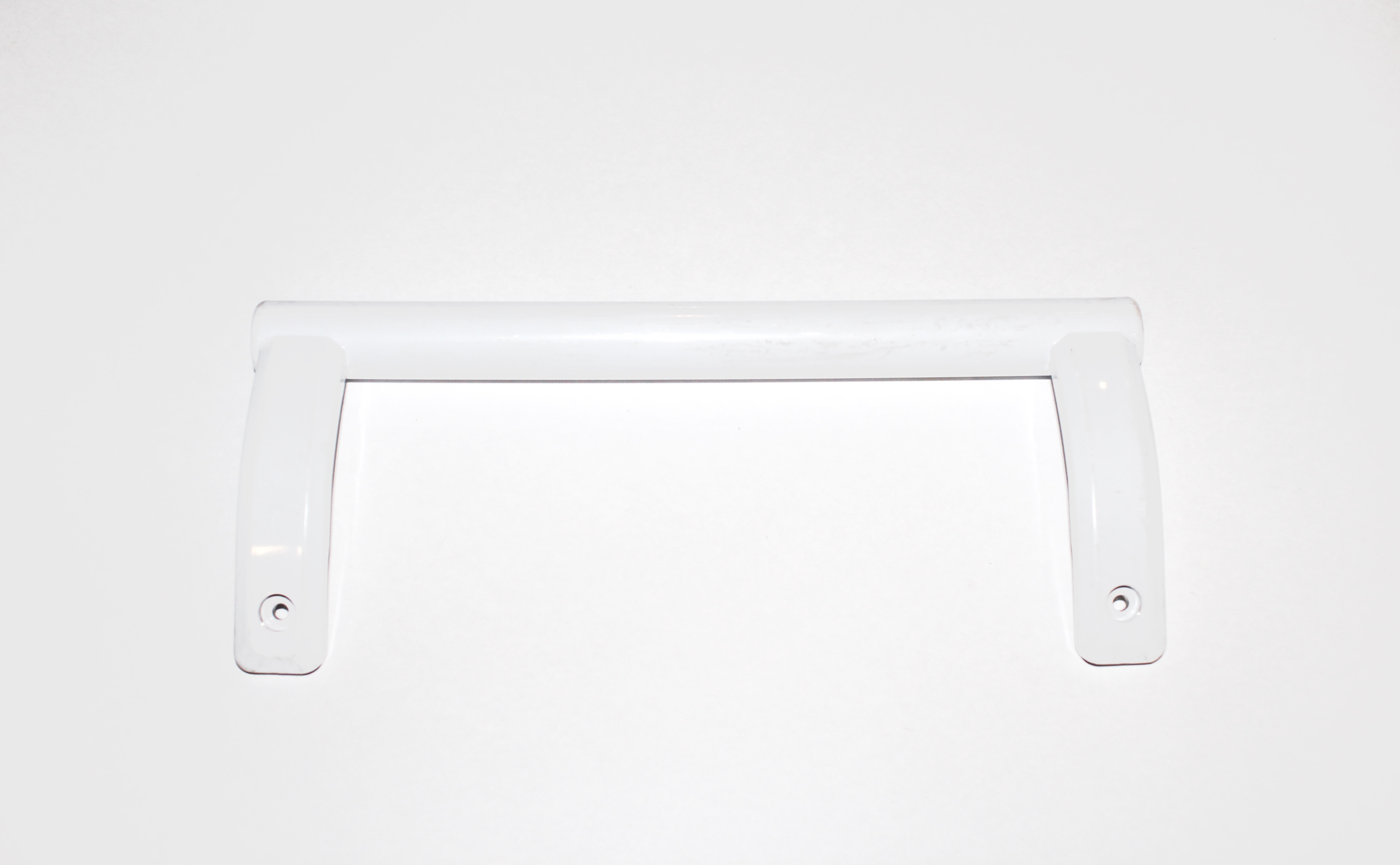  HL082 Ручка холодильника Бирюса 0030050004