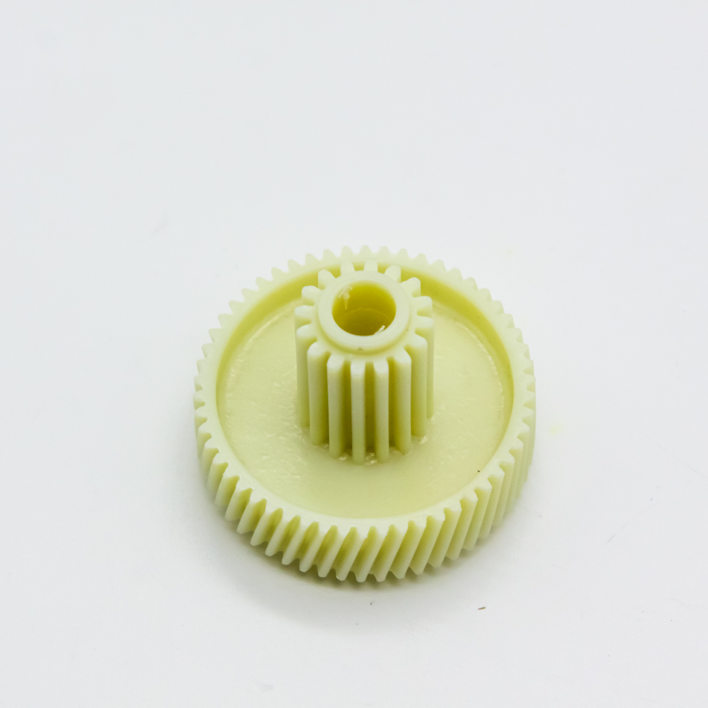 Шестеренка для мясорубки с метал. втулкой D45/17 зубья 54/16 косой/прямой