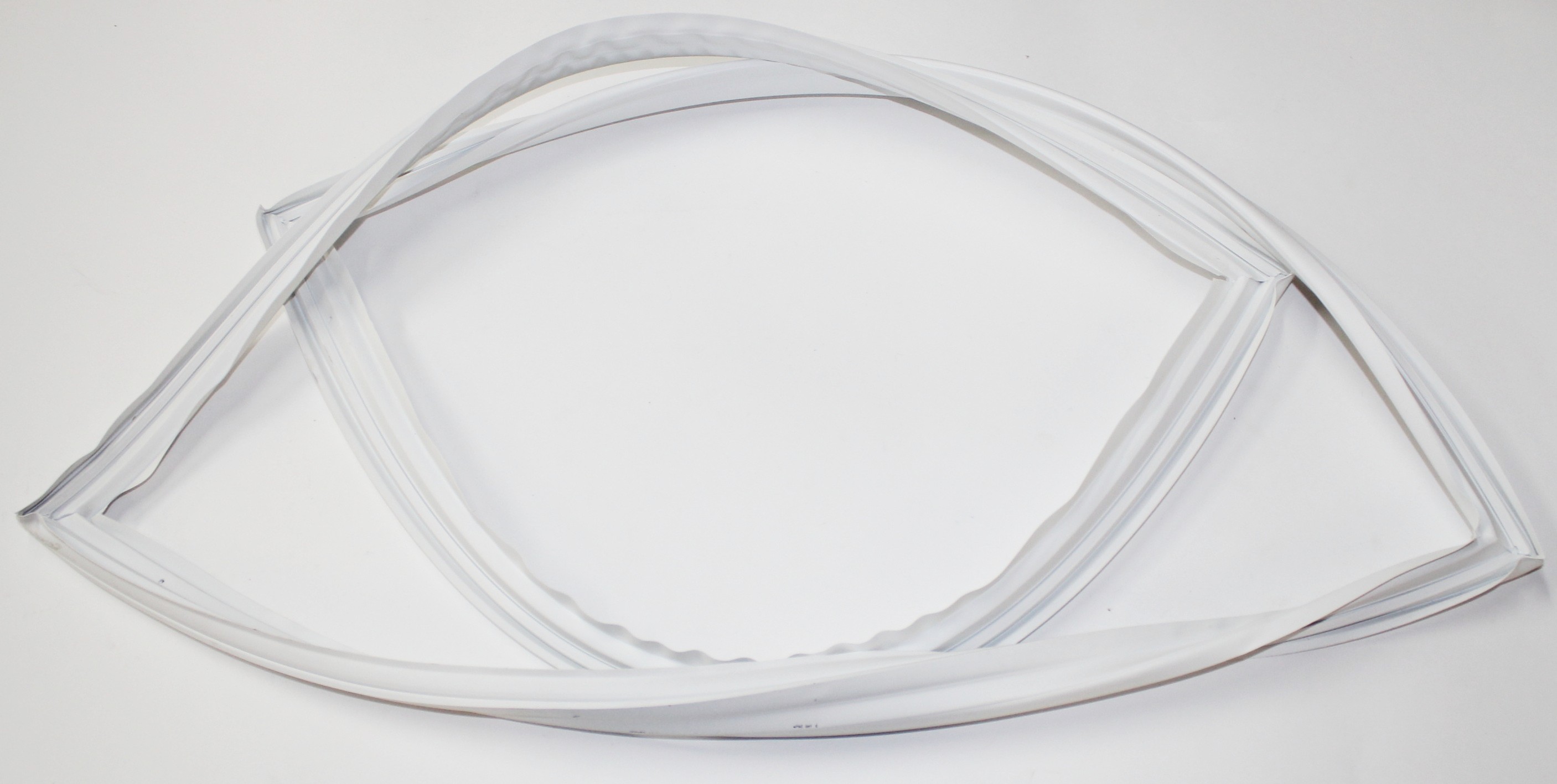 Уплотнитель двери холодильника Electrolux (Электролюкс), Zanussi (Занусси), AEG (АЕГ) 2248016475