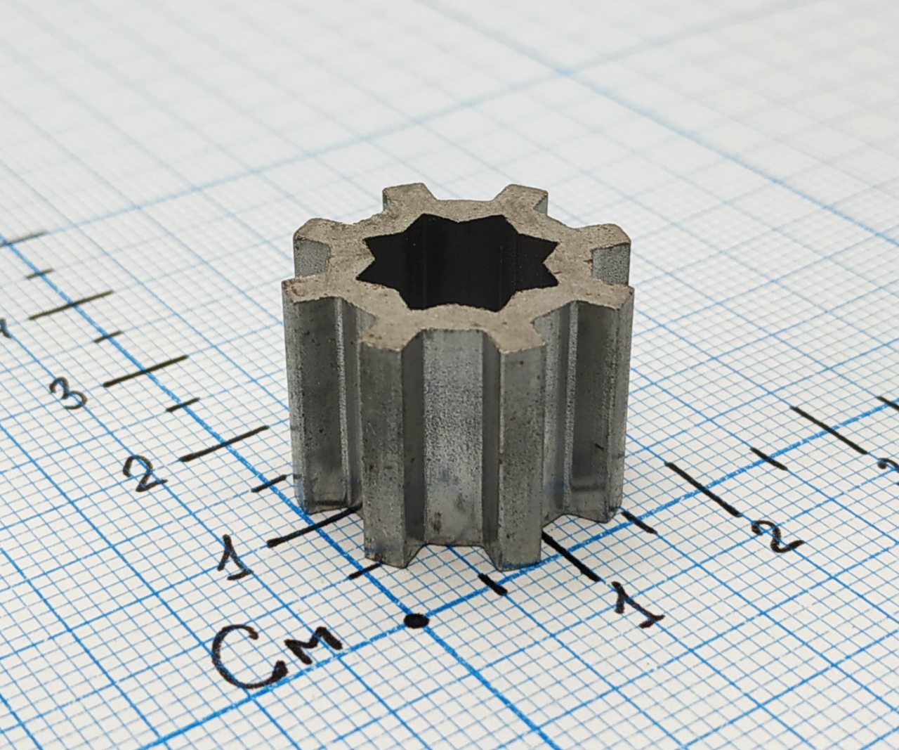 SPM002 Шестерня мясорубки Помощница металл