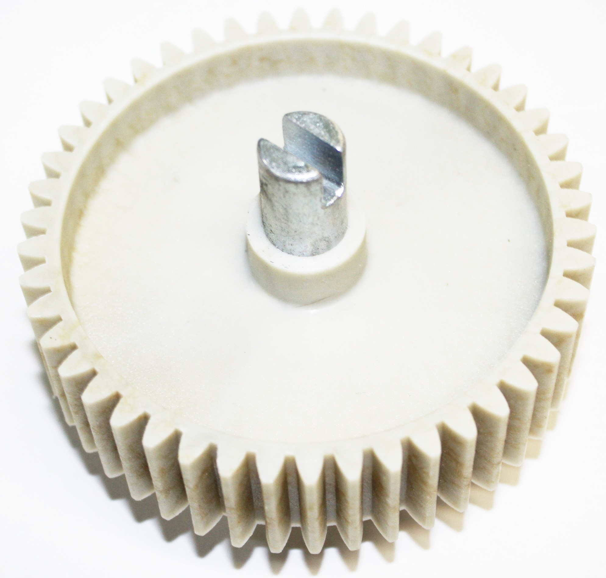 Шестерня для мясорубки Vitek/Dex основная с прорезью 41.051-VIT