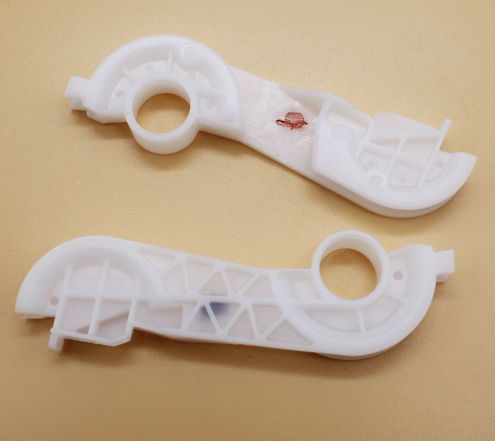 Направляющая дверной петли ПММ Bosch, Siemens, Neff 623536, зам. 611372