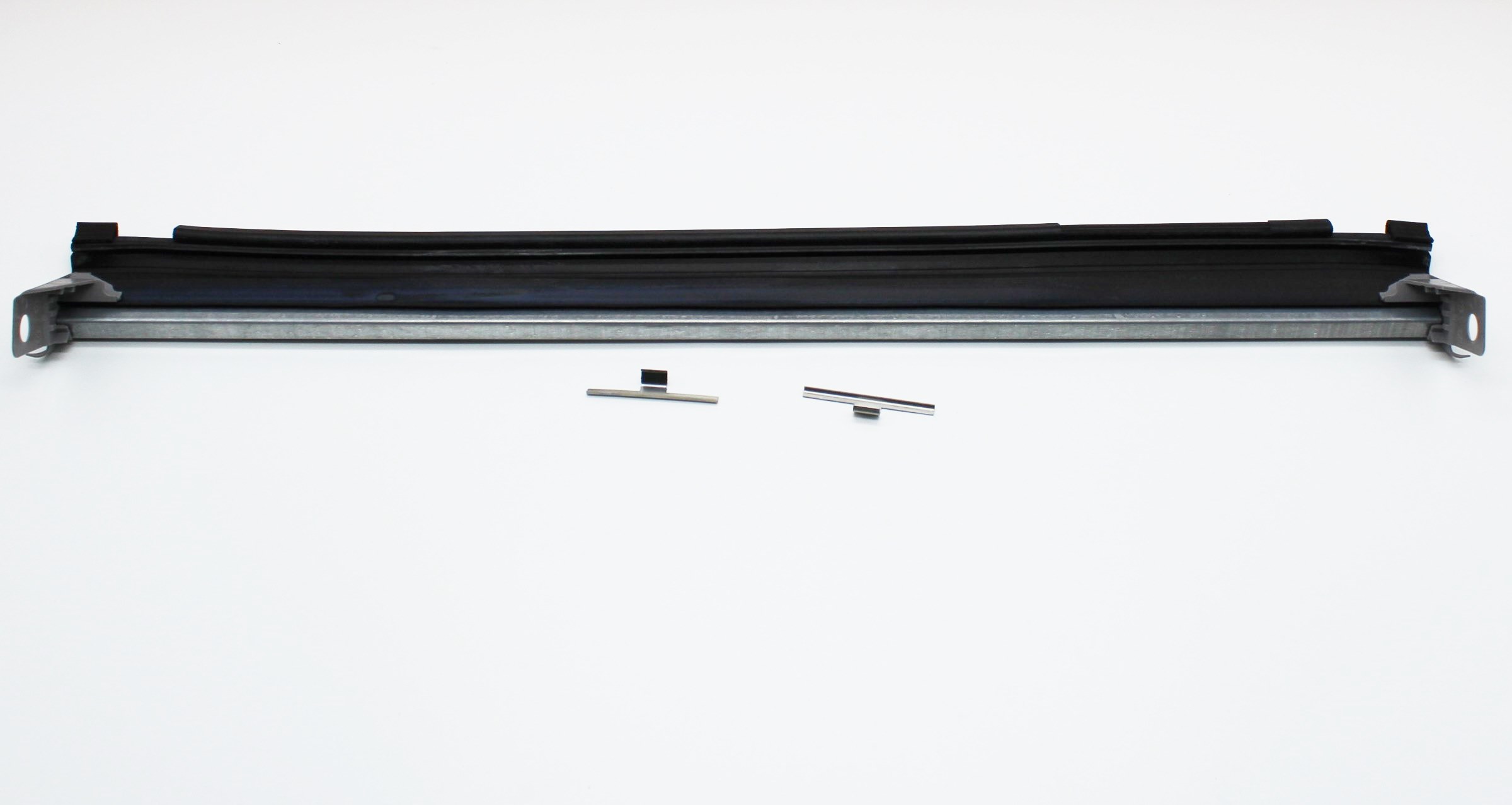 Уплотнитель дверцы с рамкой для посудомоечных машин Bosch, Siemens, Neff 668079