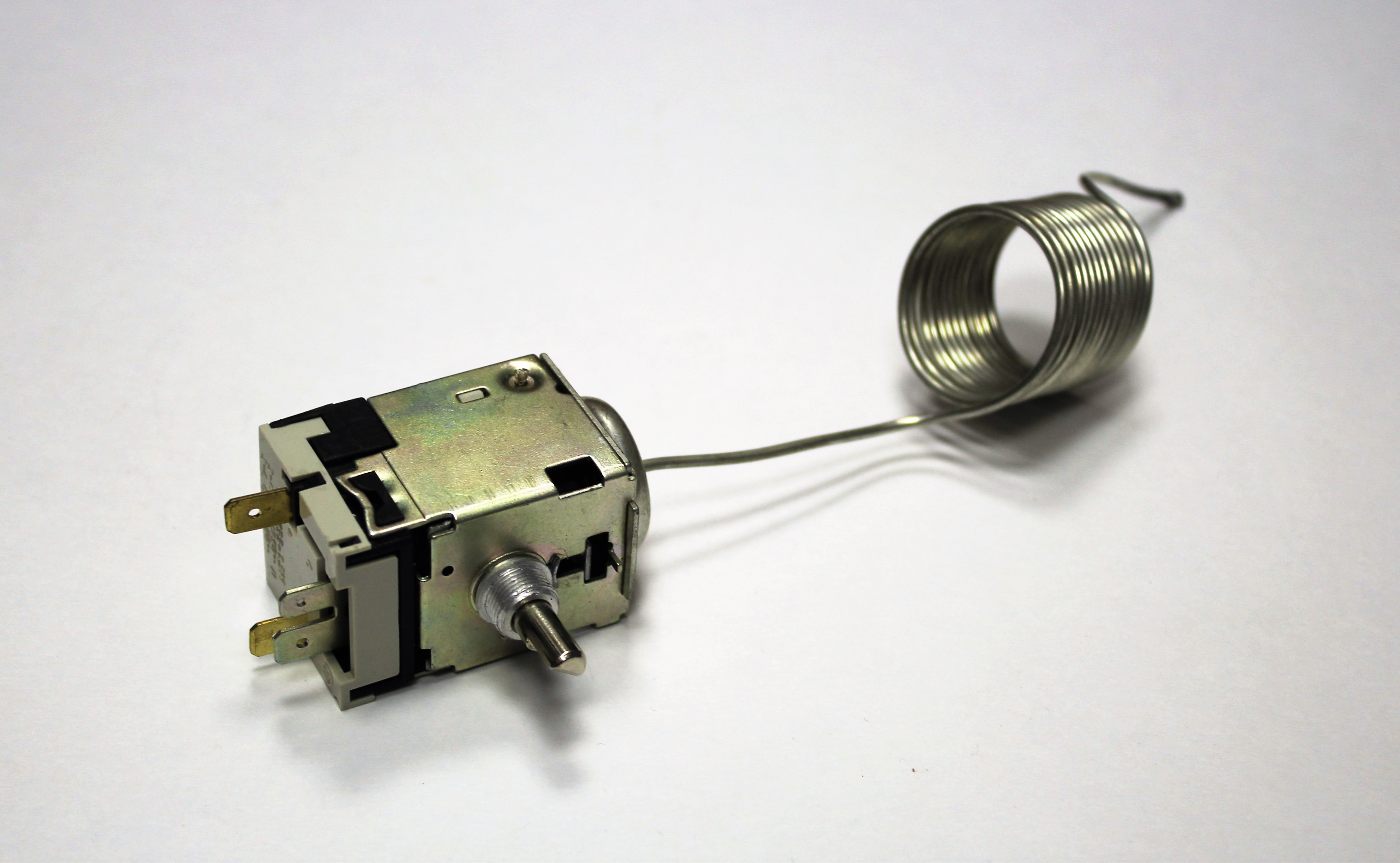 Термостат холодильника ТАМ 133, 1300мм, AG000109