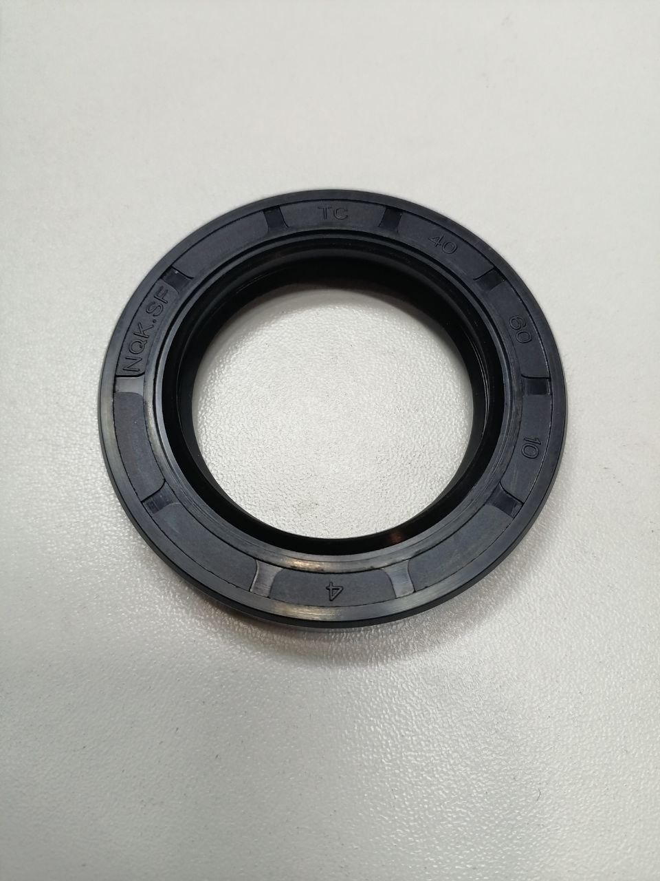 40x60x10 Сальник NQK.SF