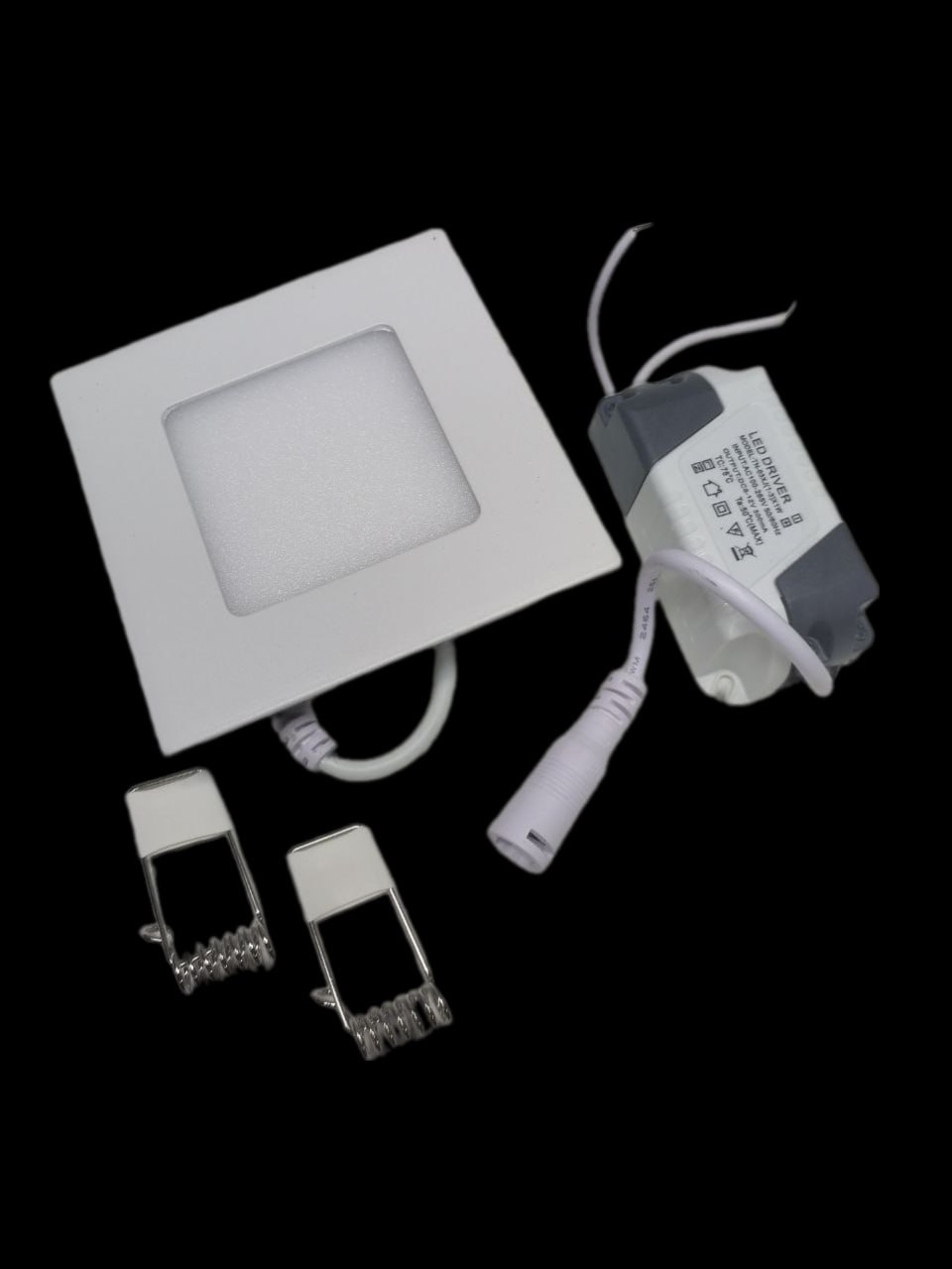 L017 Белая КВАДРАТНАЯ Лампа / ЭПРА в комплекте 3W 85-265V 85mm Теплый свет