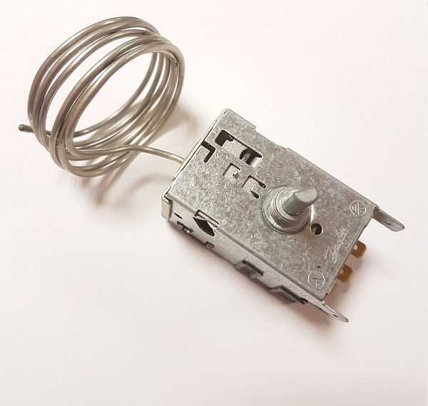 Термостат (терморегулятор) холодильника Атлант 908081400136 Danfoss 077B3250